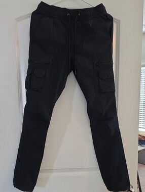 PacSun Black Men's Cargo Joggers